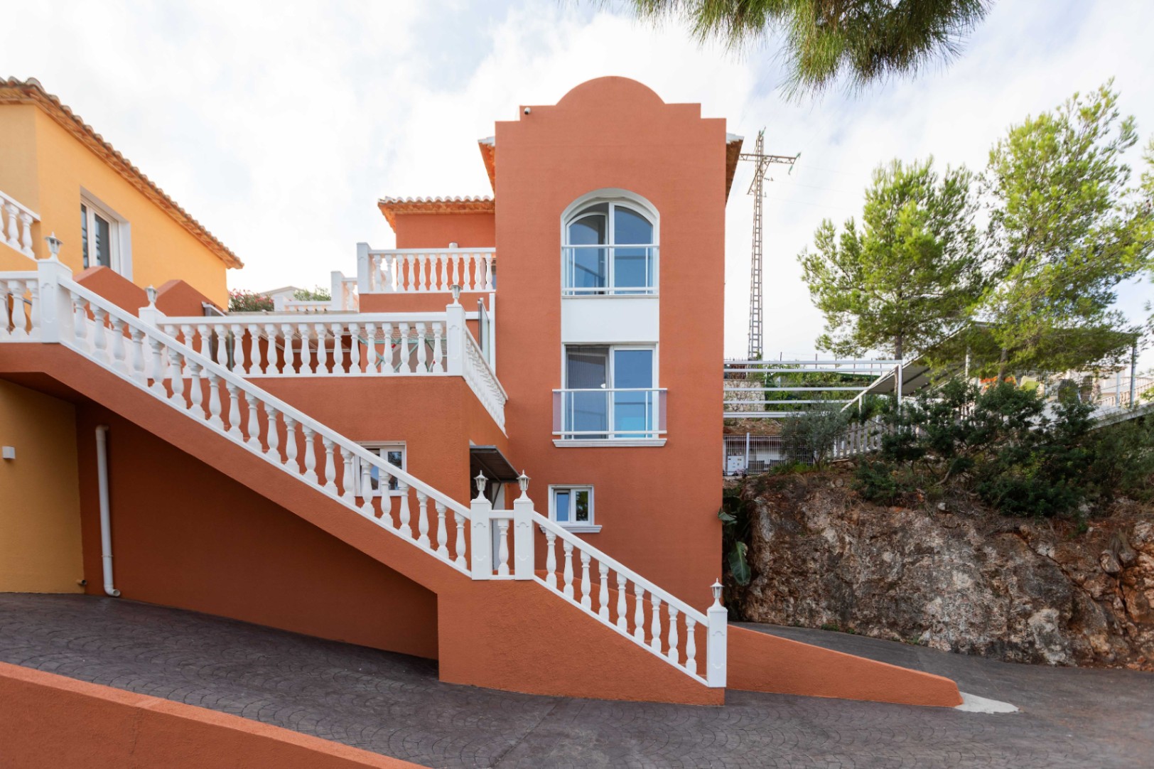 Casa con tres dormitorios en venta en Denia, La Pedrera