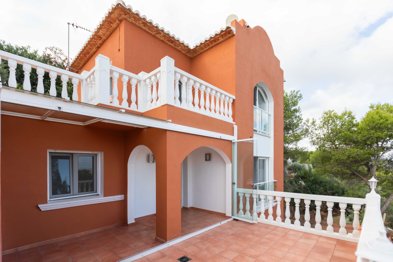 Casa con tres dormitorios en venta en Denia, La Pedrera