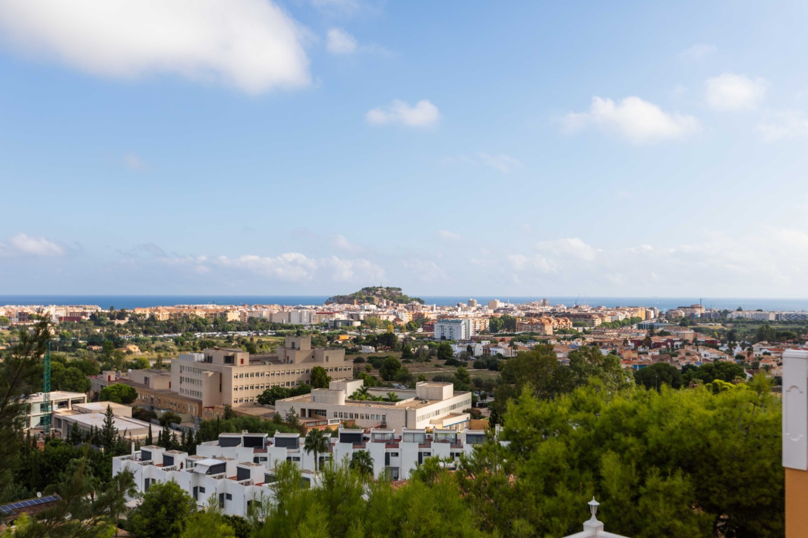 Casa con tres dormitorios en venta en Denia, La Pedrera