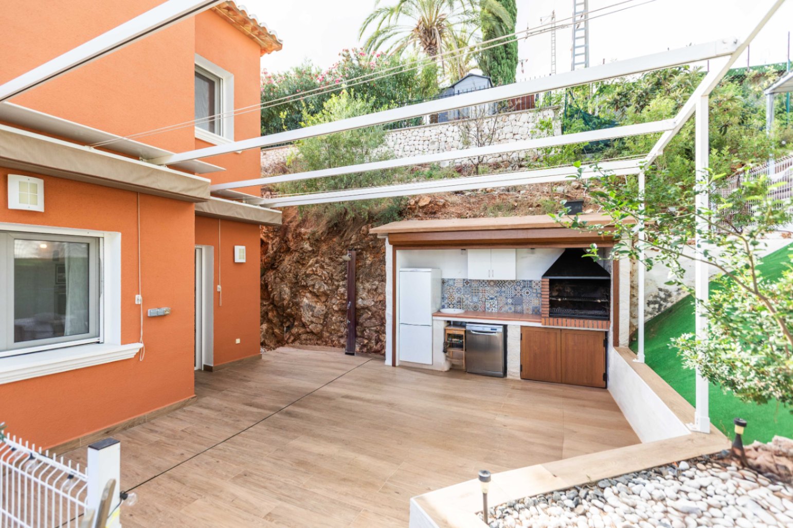 Casa con tres dormitorios en venta en Denia, La Pedrera