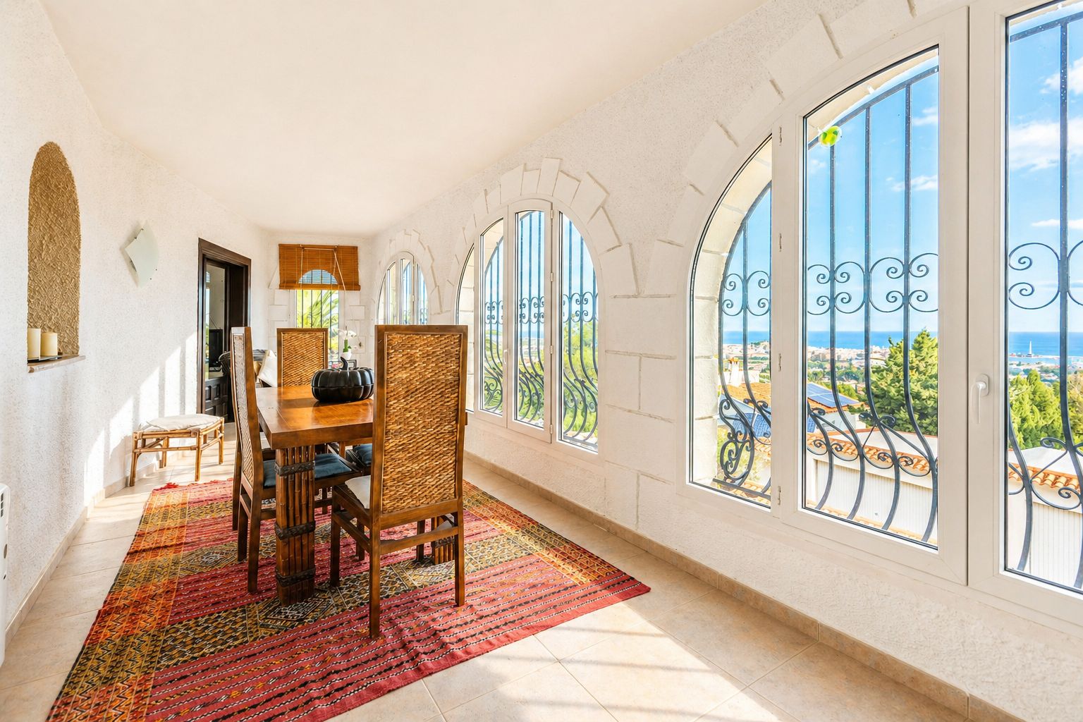 Villa en el Montgó, Dénia, con vistas al mar