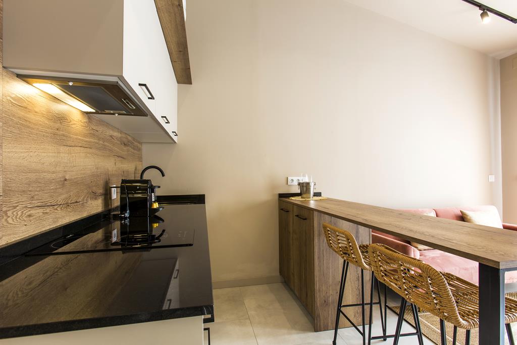 Reforma integral compuesta por cinco apartamentos y con licencia de alquiler turístico, Dénia centro
