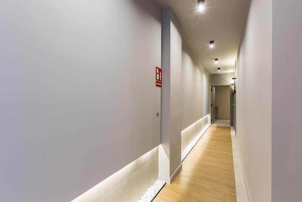Reforma integral compuesta por cinco apartamentos y con licencia de alquiler turístico, Dénia centro